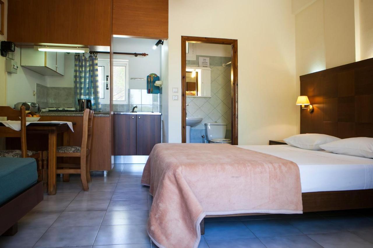 Summer Garden αpartments & Argostoli (Kefalonia)